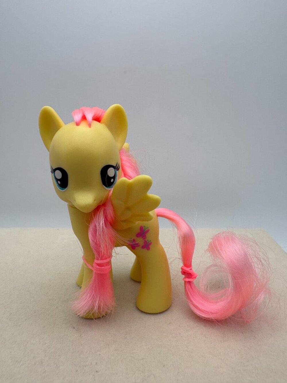 My Little Pony (MLP) Fluttershy Droopy Eyes 2010 G4 Brushable 3" (MLP: LOT2-6)